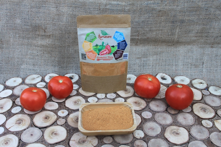 dried-tomato-powder-4